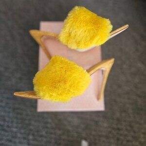 CAPE ROBBIN FUR SLIDE IN PUMPS